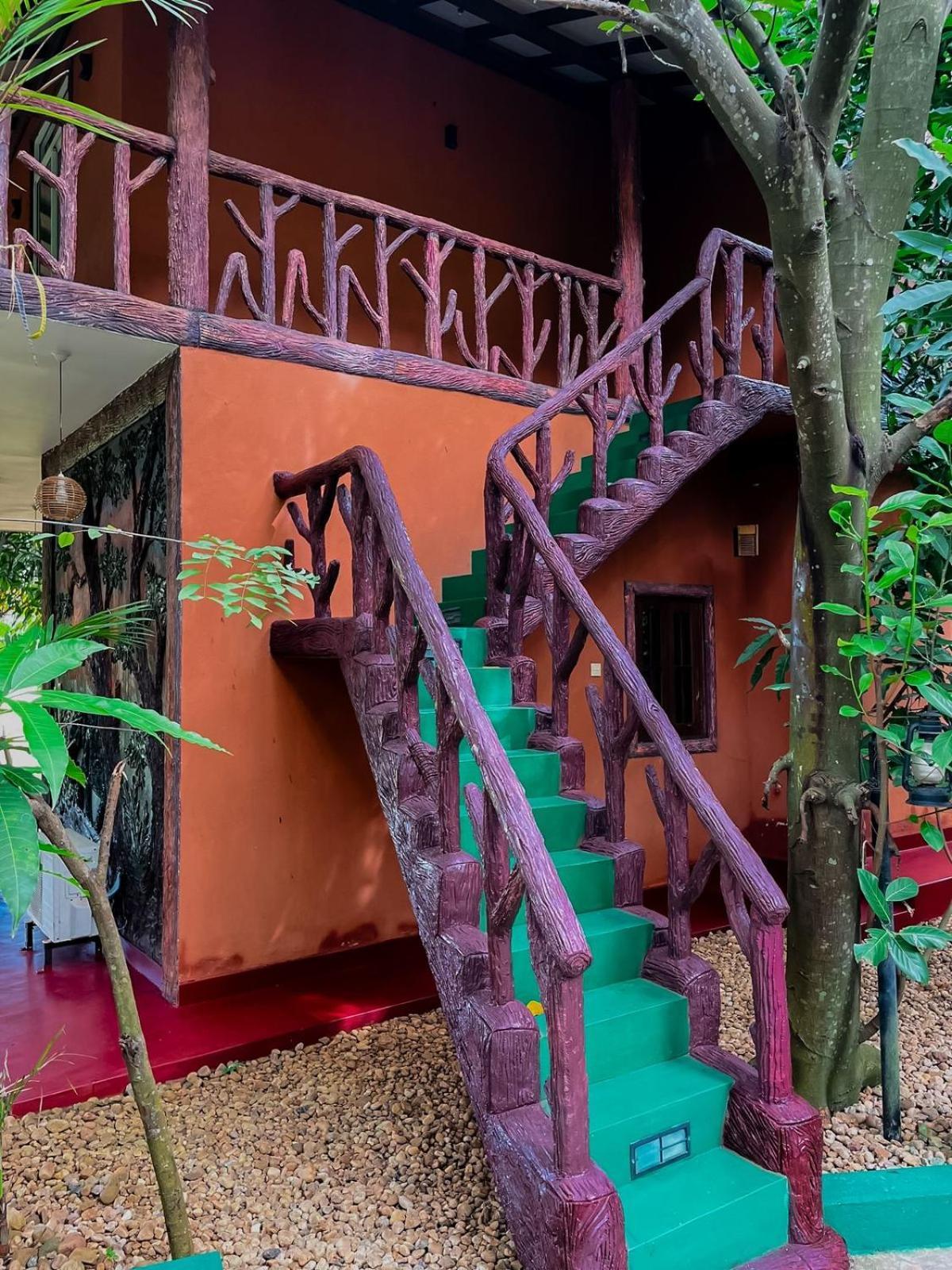 V Cabanas & Yala Safari Place Тіссамахарама Екстер'єр фото